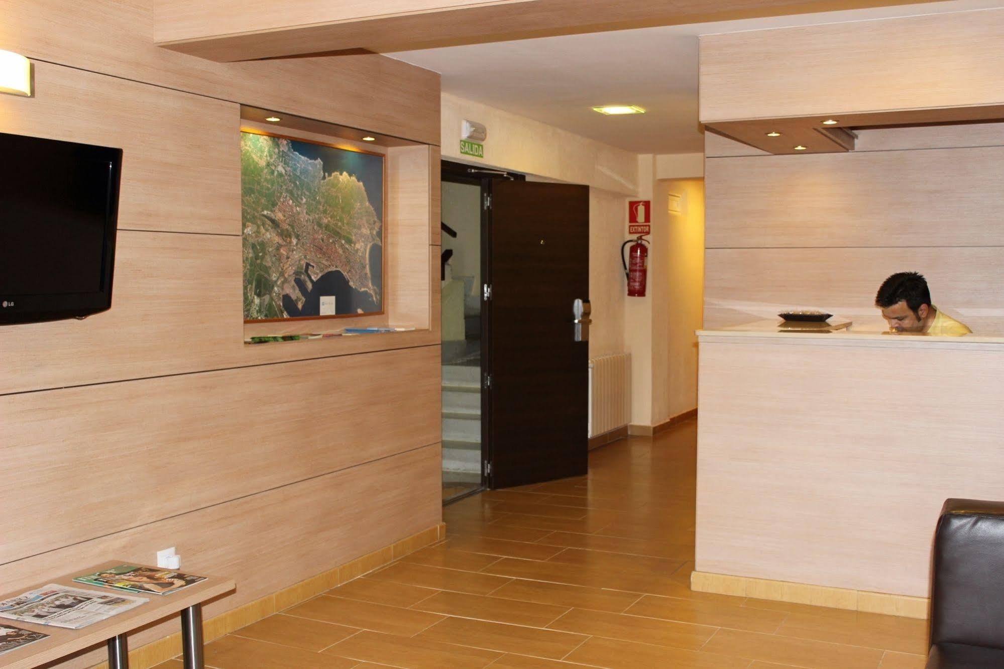 Hostal Rocamar 산탄데르 외부 사진